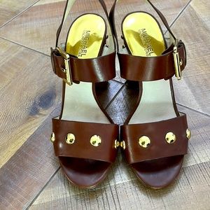 Michael By Michael Kors luggage brown heels size 9 1/2